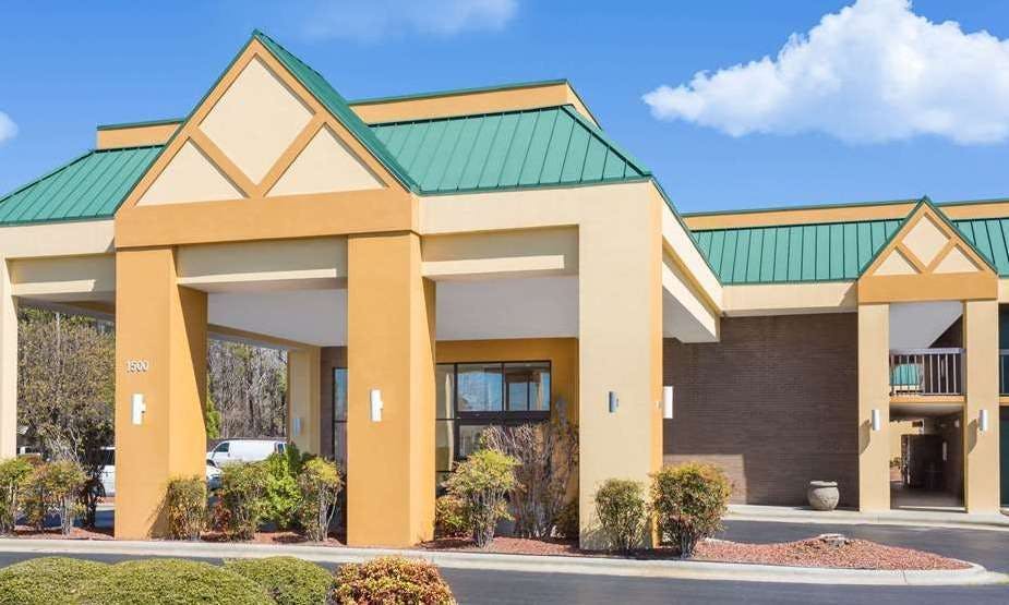 Days Inn by Wyndham Mocksville