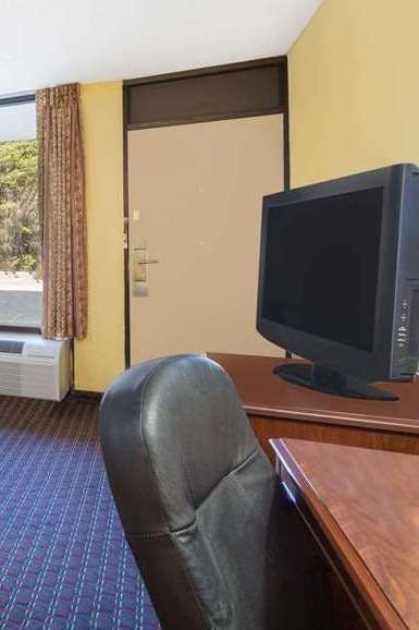 Hotel Days Inn by Wyndham Mocksville photo 4