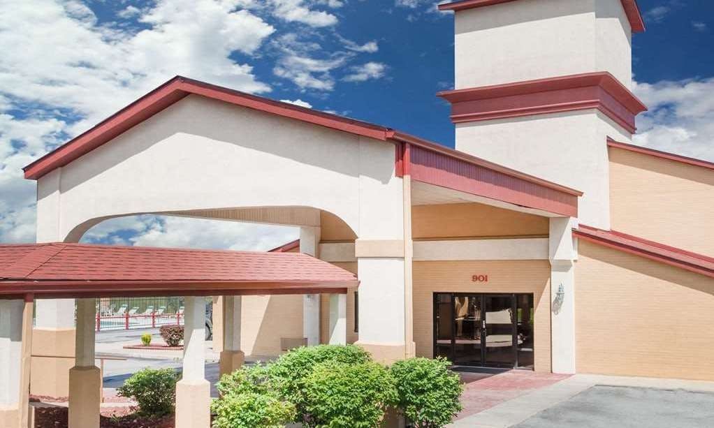Ramada by Wyndham Columbia