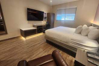 Hotel Ramada by Wyndham Bronx photo 4