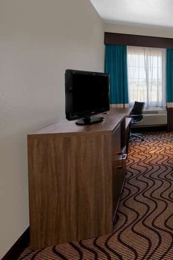 Hotel La Quinta Inn & Suites by Wyndham Midland North photo 3
