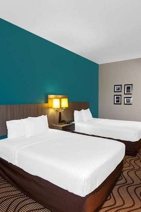 Hotel La Quinta Inn & Suites by Wyndham Midland North photo 2