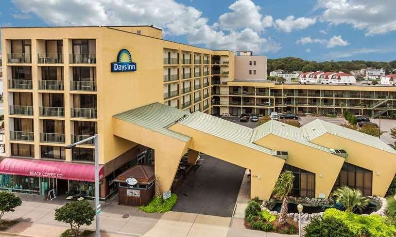 Days Inn by Wyndham Virginia Beach At The Beach