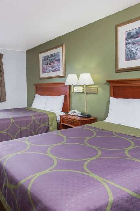 Hotel Super 8 by Wyndham Pittsburgh/Monroeville photo 1