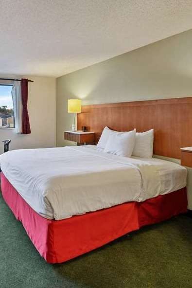 Hotel Ramada Cedar City photo 2