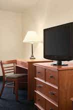 Hotel Baymont Buffalo photo 4