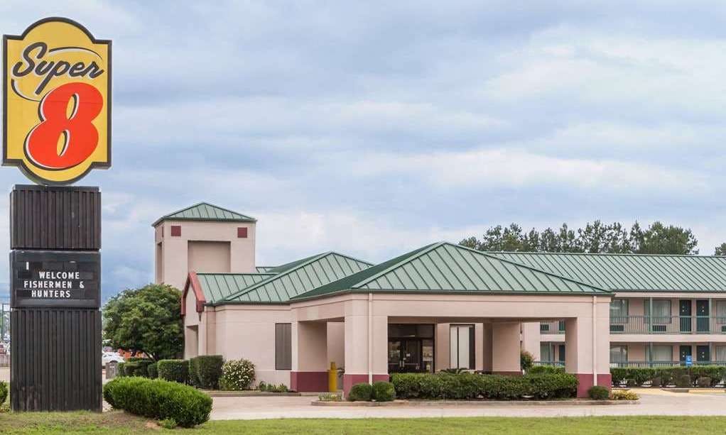 Super 8 by Wyndham Jasper TX