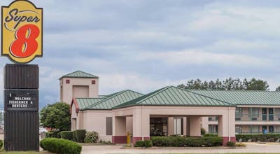 Super 8 by Wyndham Jasper TX