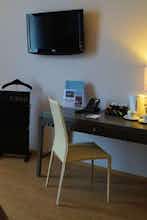 Hotel Wyndham Duisburger Hof photo 4