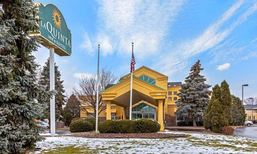 La Quinta Inn & Suites by Wyndham Appleton College Avenue