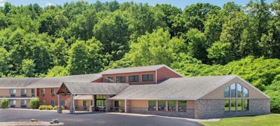 AmericInn West Salem