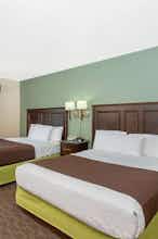 Hotel AmericInn West Salem photo 2