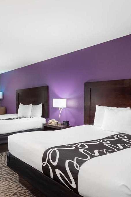 Hotel La Quinta Inn Ste HSV AP photo 2