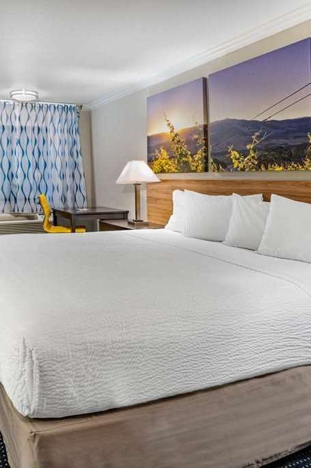 Hotel Days Inn Winnemucca photo 1