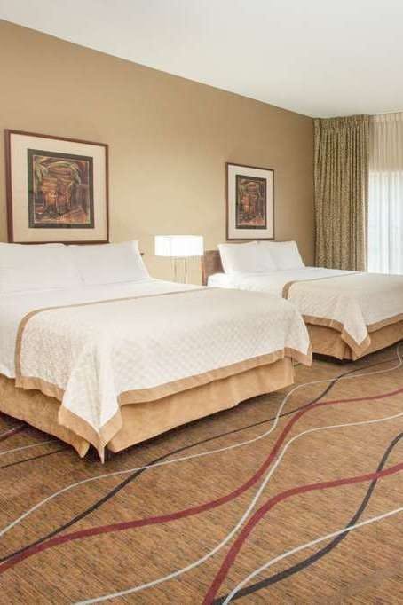 Hotel Hawthorn Extended Stay by Wyndham Bloomington photo 2