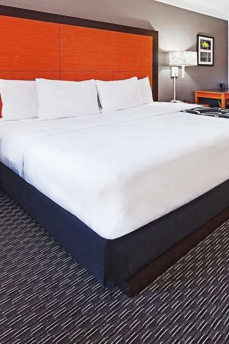 Hotel La Quinta Inn by Wyndham Dallas Uptown photo 1