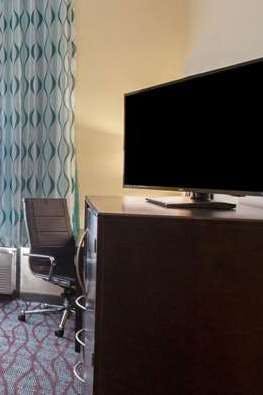 Hotel La Quinta Inn & Suites by Wyndham Pasadena North photo 3