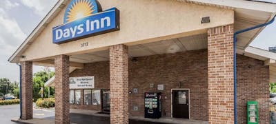 DI Nashville N/Opryland Area