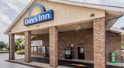 Days Inn By Wyndham Nashville North/Opryland Area