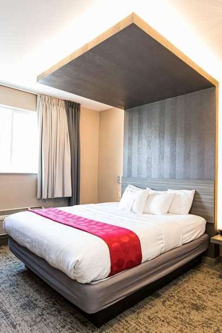 Hotel Ramada by Wyndham Bronx photo 1