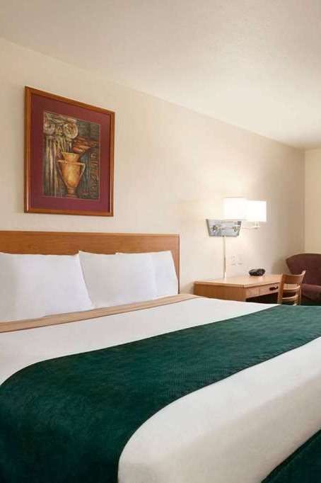 Hotel Travelodge Pecos photo 1