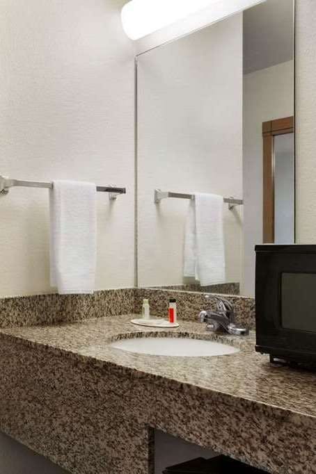 Hotel Travelodge Pecos photo 5