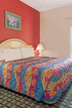 Hotel Days Inn & Suites by Wyndham Osceola AR photo 1