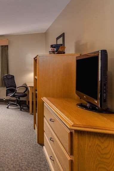 Hotel AmericInn by Wyndham Boscobel photo 3