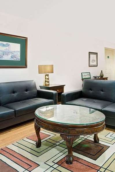 Hotel Days Inn by Wyndham Savannah photo 4