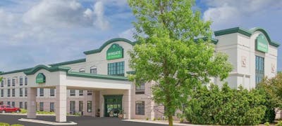 Wingate by WY Green Bay Arpt