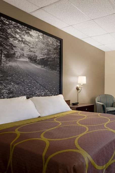 Hotel Super 8 by Wyndham Liverpool/Syracuse North Airport photo 1