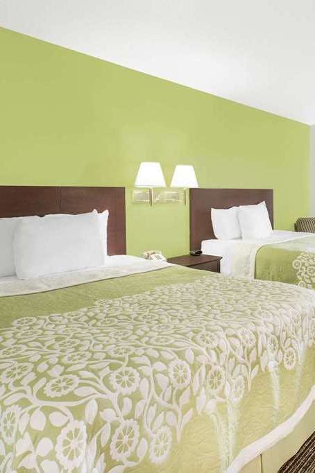 Hotel Days Inn by Wyndham York photo 2