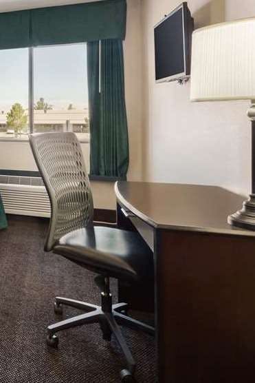 Hotel Travelodge Santa Teresa photo 3