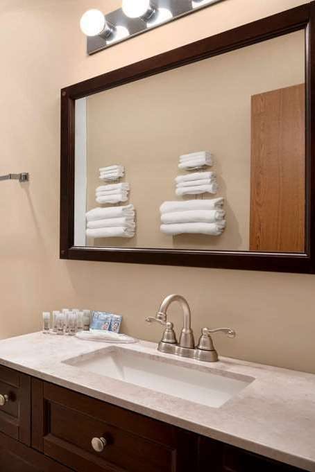 Hotel Days Inn by Wyndham Nanaimo photo 4