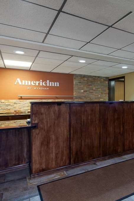 Hotel AmericInn by Wyndham Ironwood photo 5