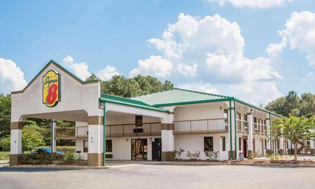 Super 8 by Wyndham Dothan