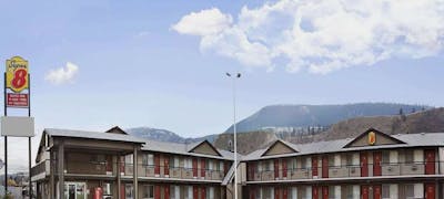 Super 8 Kamloops East