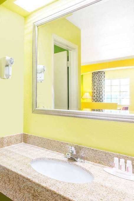 Hotel Days Inn Fulton photo 4