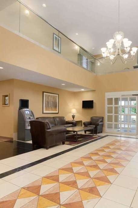 Hotel Hawthorn Extended Stay by Wyndham College Station photo 4