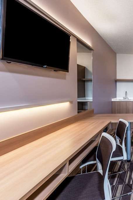 Hotel Microtel Inn & Suites by Wyndham Beaver Falls photo 4