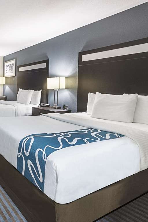 Hotel La Quinta Inn & Suites by Wyndham Glendive photo 2