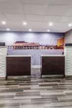 Hotel La Quinta Inn Ste 48th Avenue photo 5