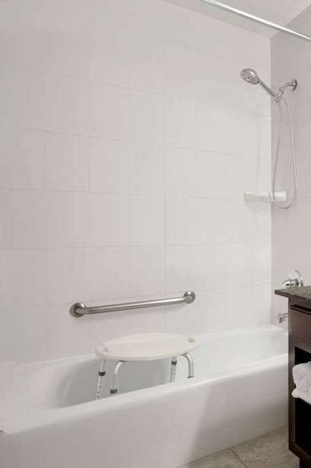 Hotel Baymont Monterey Park photo 4