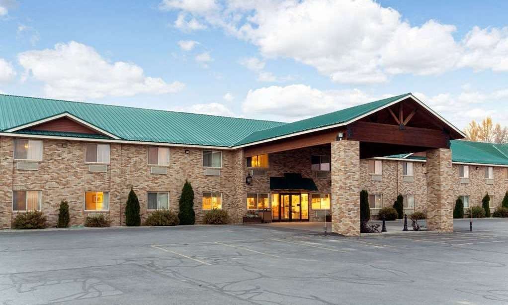 Super 8 by Wyndham Montpelier