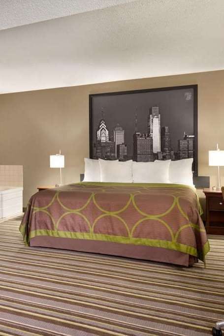 Hotel Super 8 Chambersburg I-81 photo 1