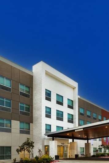 Holiday Inn Express & Suites Stafford Nw Sugar Land