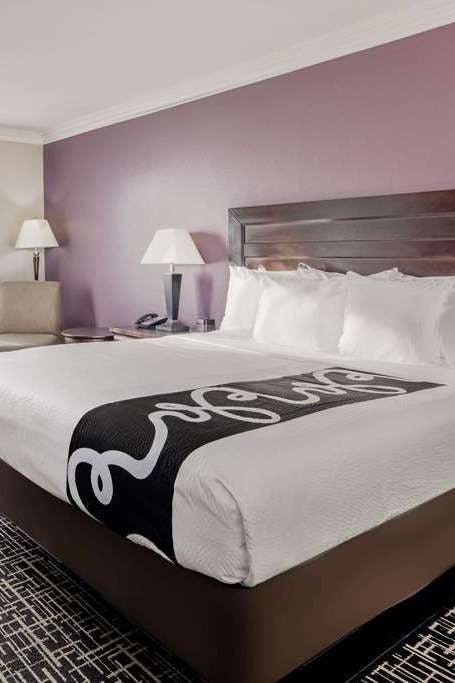 Hotel La Quinta Inn & Suites Temecula photo 1