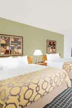 Hotel Baymont Marshalltown photo 2