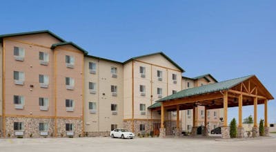Hawthorn Extended Stay by Wyndham Minot