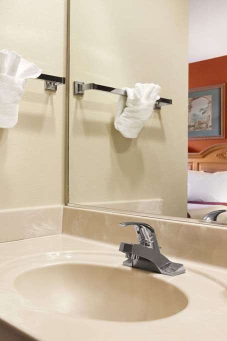 Hotel Super 8 by Wyndham Marana/Tucson Area photo 3